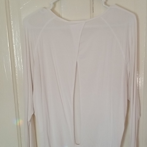 Lululemon top - Picture 4 of 7